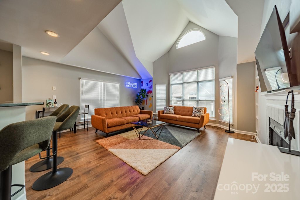 513 N Graham Street 3H