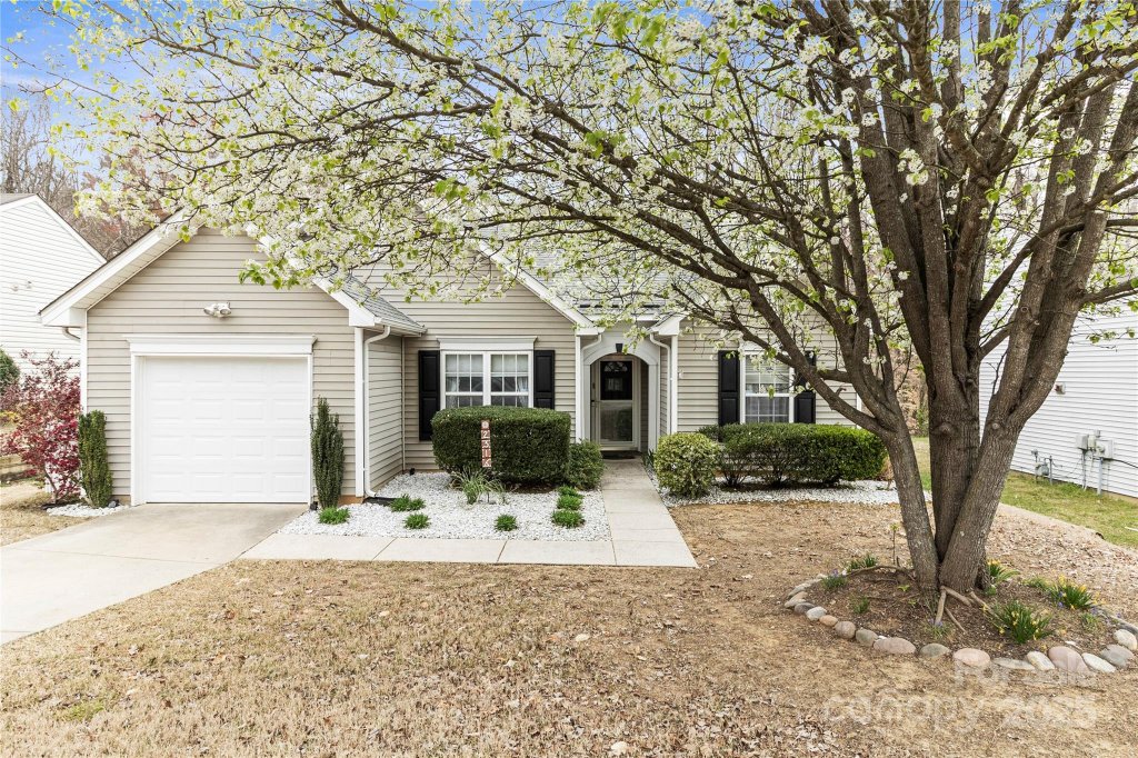 2316 Meadecroft Road