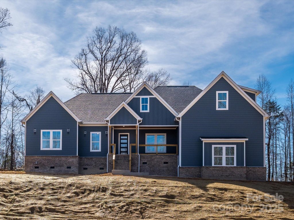 1022 Harrogate Drive