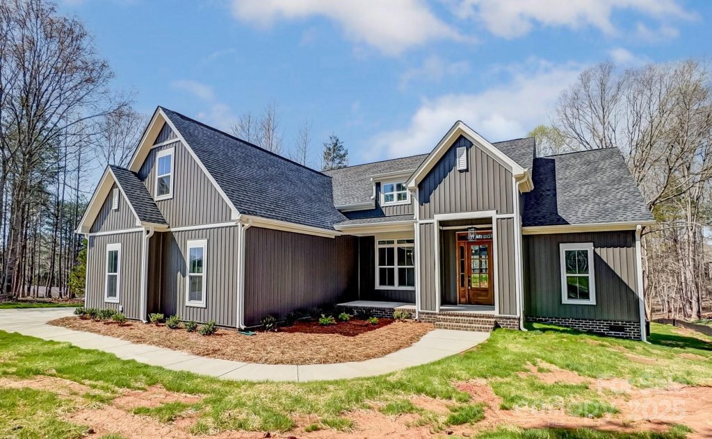 4262 Brandy Creek Court