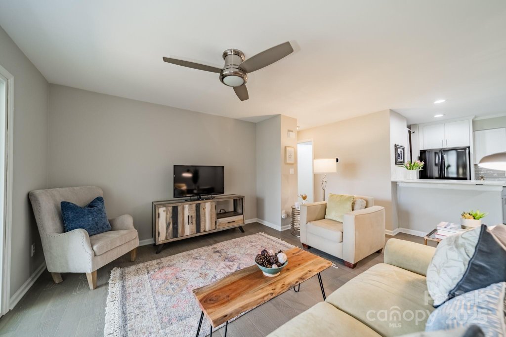 1001 Churchill Downs Court A