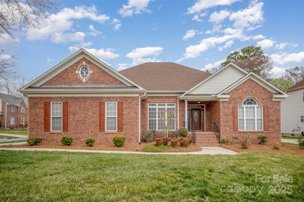 1730 Sanridge Wind Lane