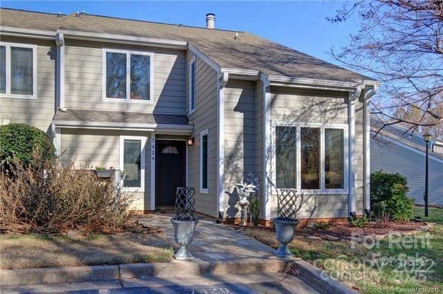 7429 Mariner Cove Drive