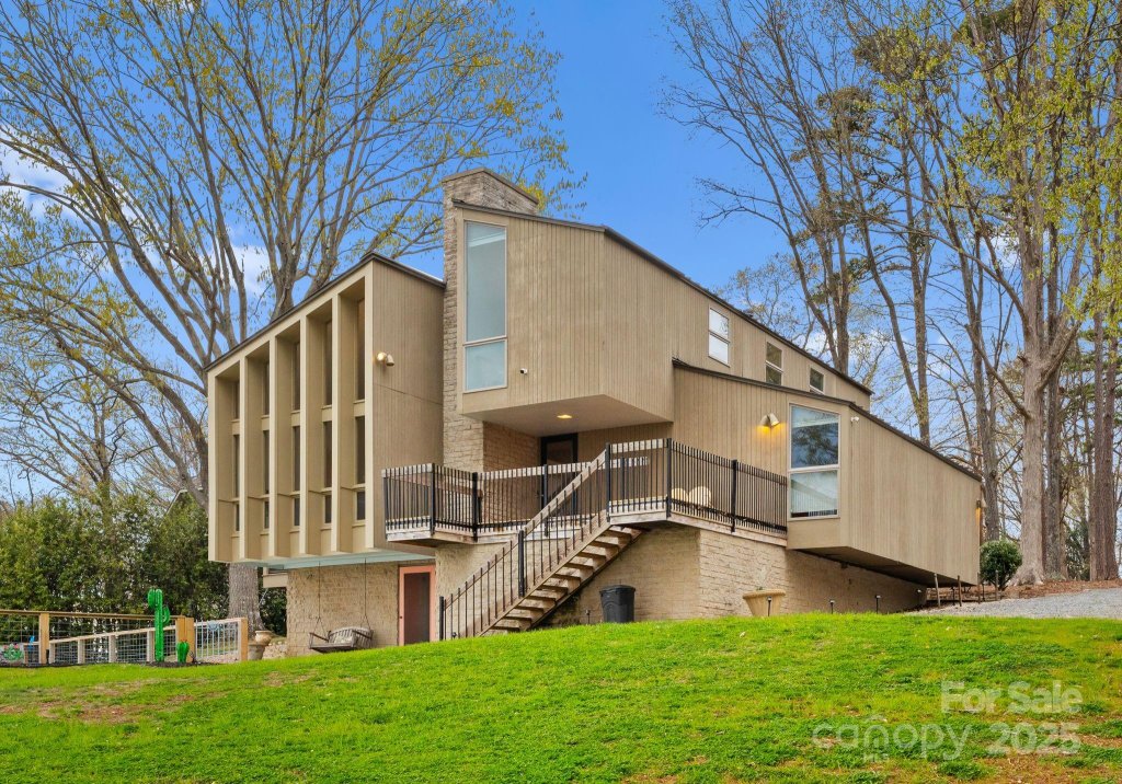 1682 Beckner Road