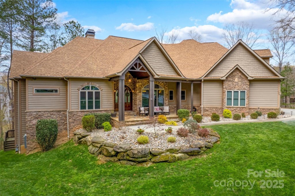 135 Frostcliff Lane
