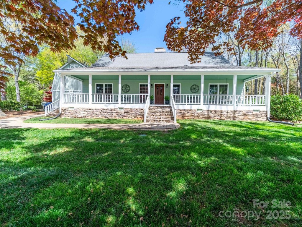 1206 Heatherloch Drive