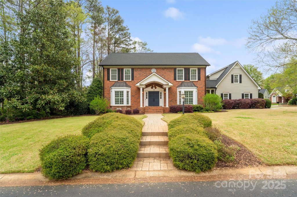 1736 Cavendale Drive