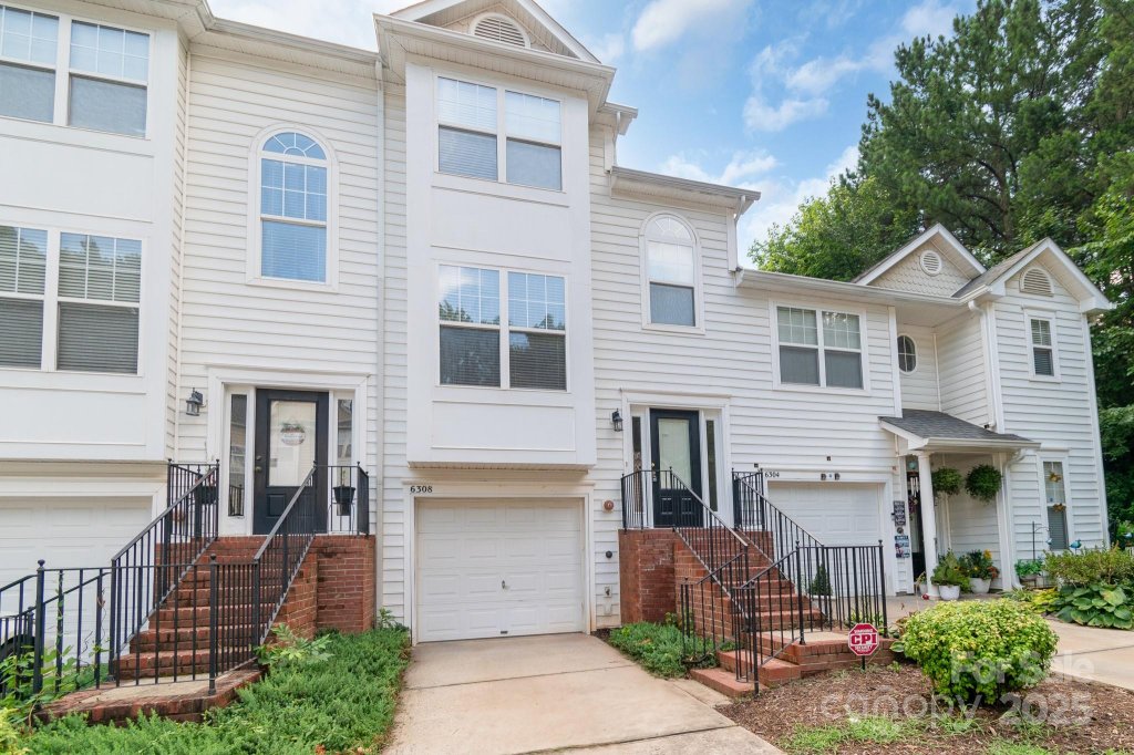 6308 Royal Celadon Way 35