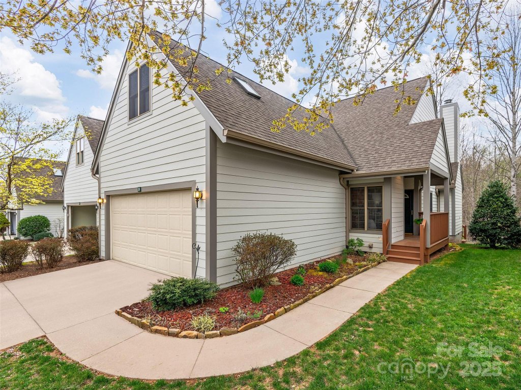 38 Pinnacle Point Drive