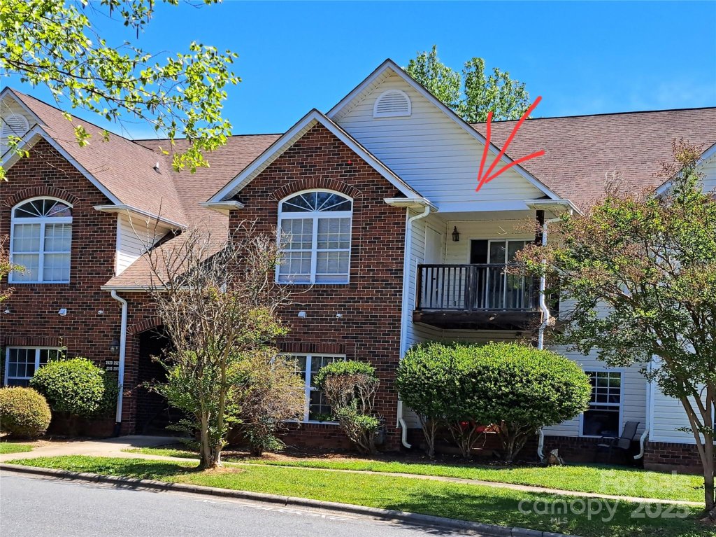 2527 Carya Pond Lane