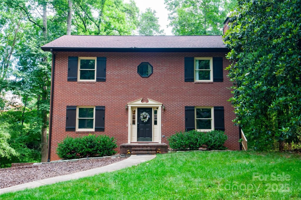 2540 Heritage Circle