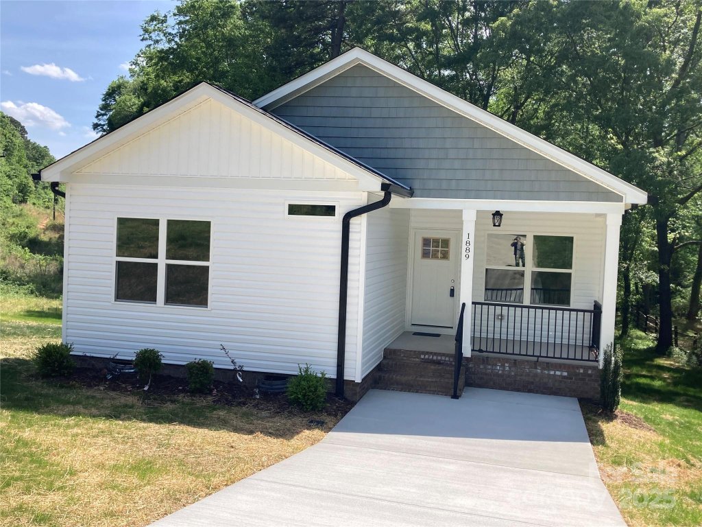 1889 Oak Hollow Road