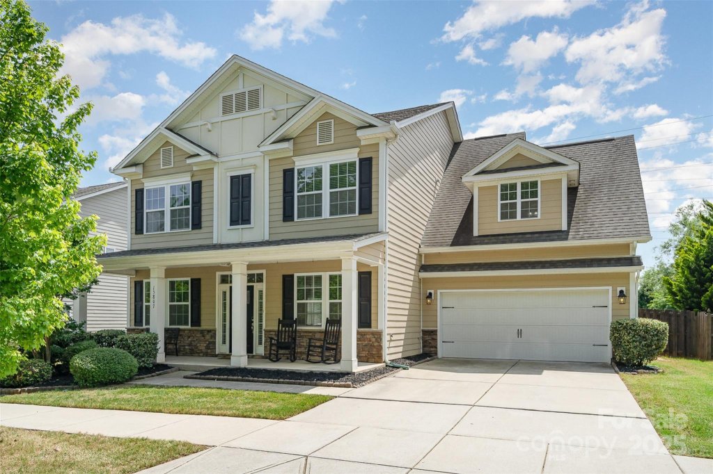 15807 Foreleigh Road