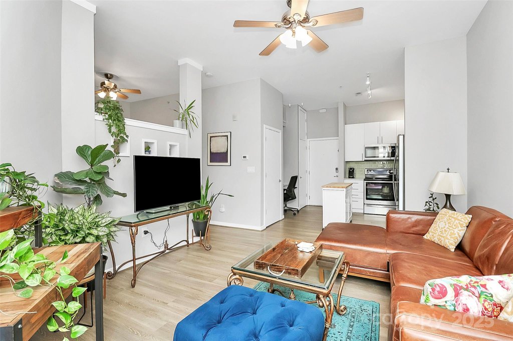 2125 Southend Drive #339