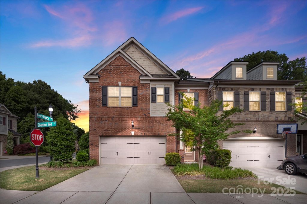 5422 Shannon Bell Lane