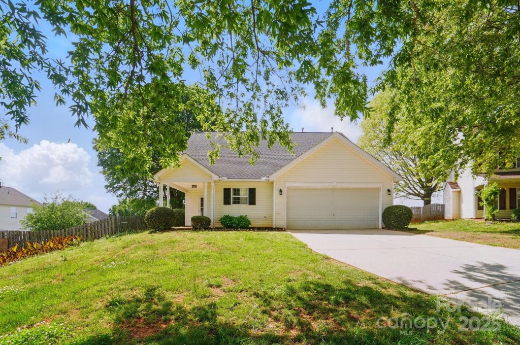 9711 Castle Terrace Court