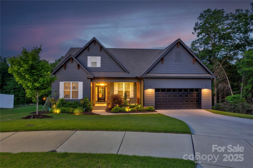 3424 Saint Clair Court