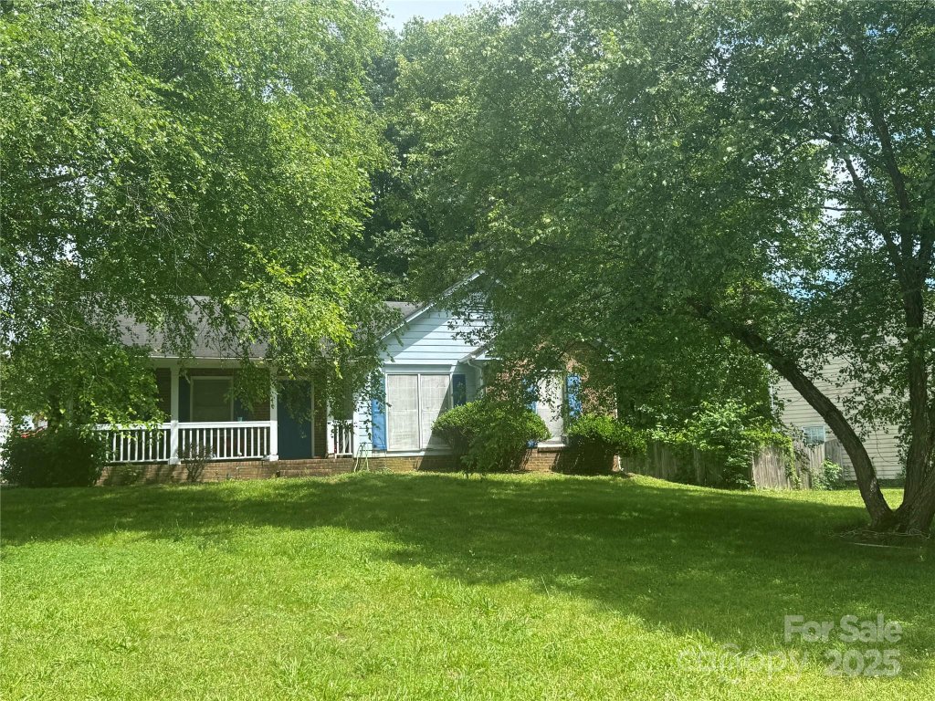 8122 Cadmium Court