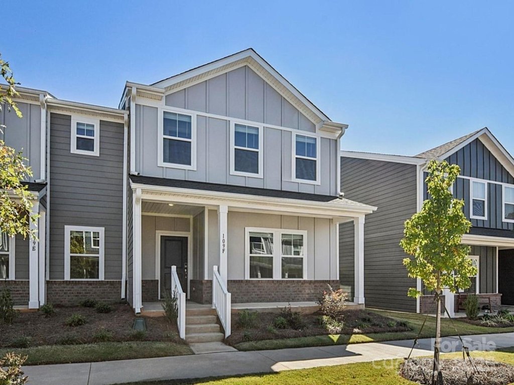 109 Ciara Place F