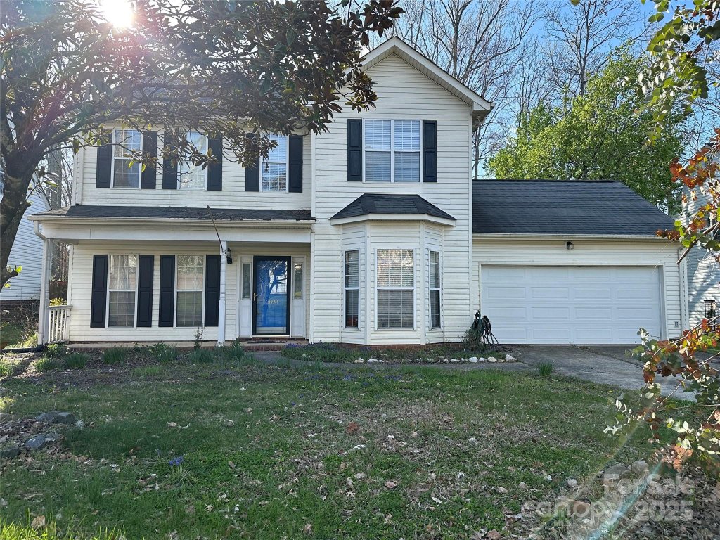 3898 Longwood Drive