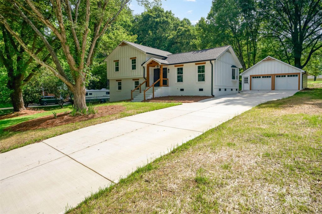 437 Chadmore Drive