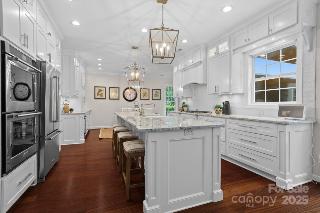 15247 Prescott Hill Avenue