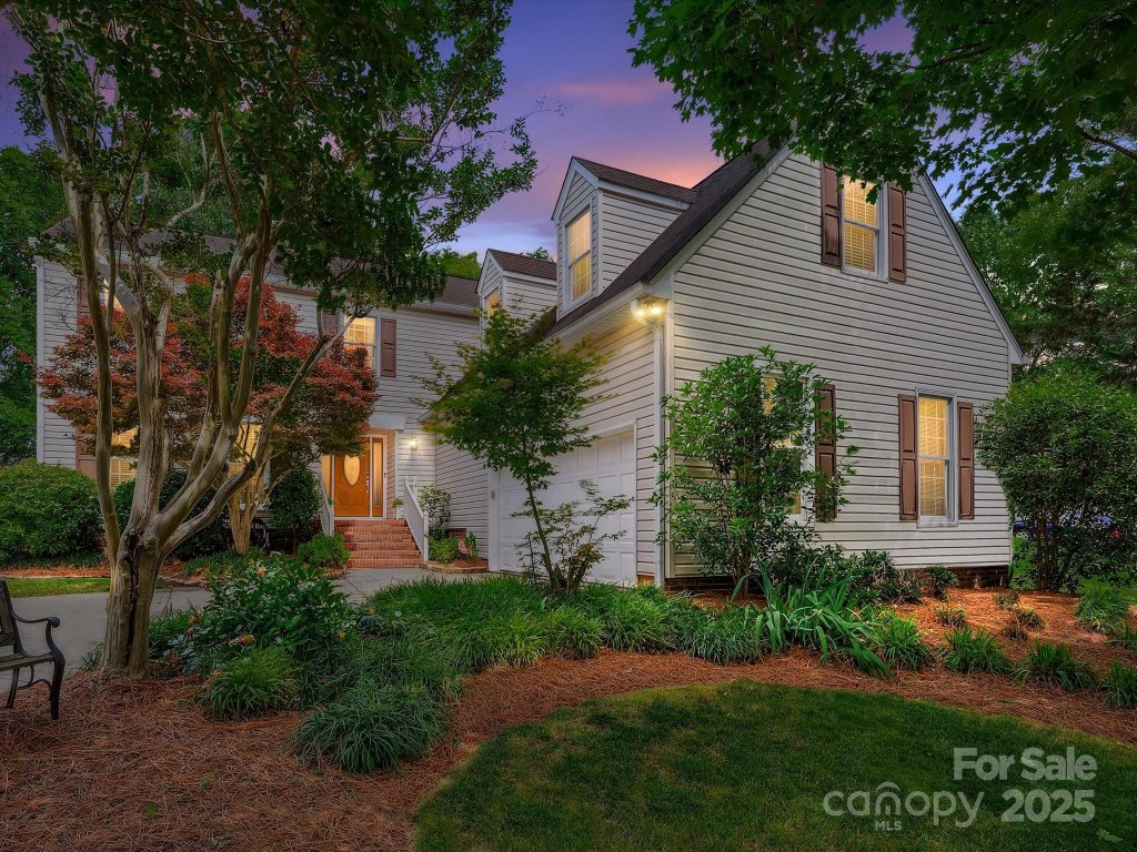 5716 Trimmings Court