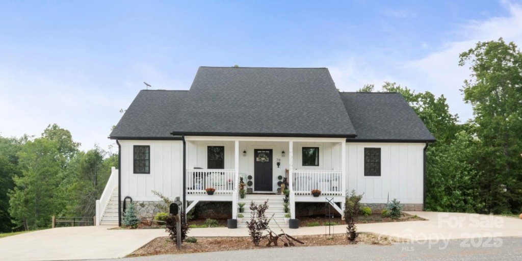 Grace Estates, Marion community