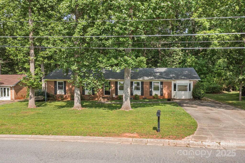 844 Fieldstone Road