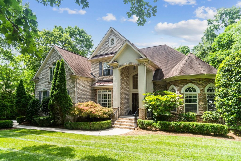 6795 Montgomery Road