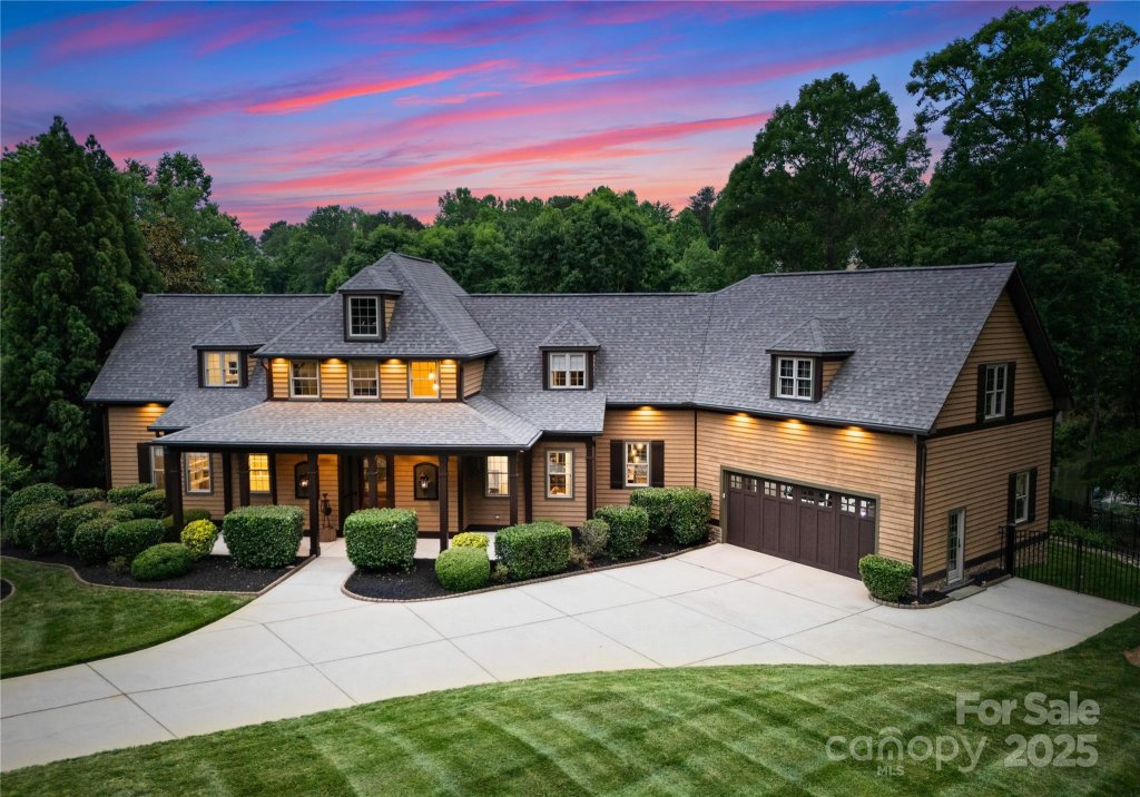 116 Creeky Hollow Drive