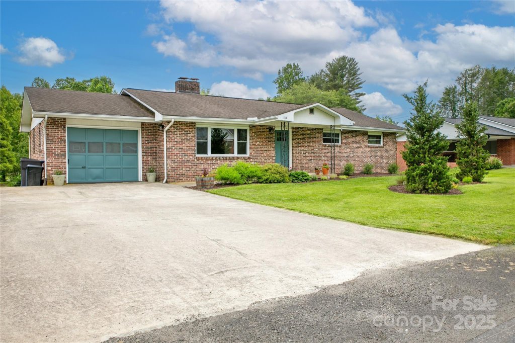 128 Allison Road