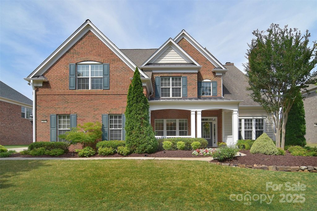 2812 Julian Glen Circle