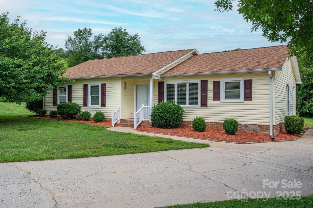 3537 Heather Lane
