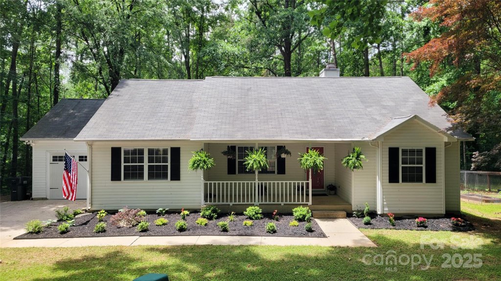 109 Pepper Circle