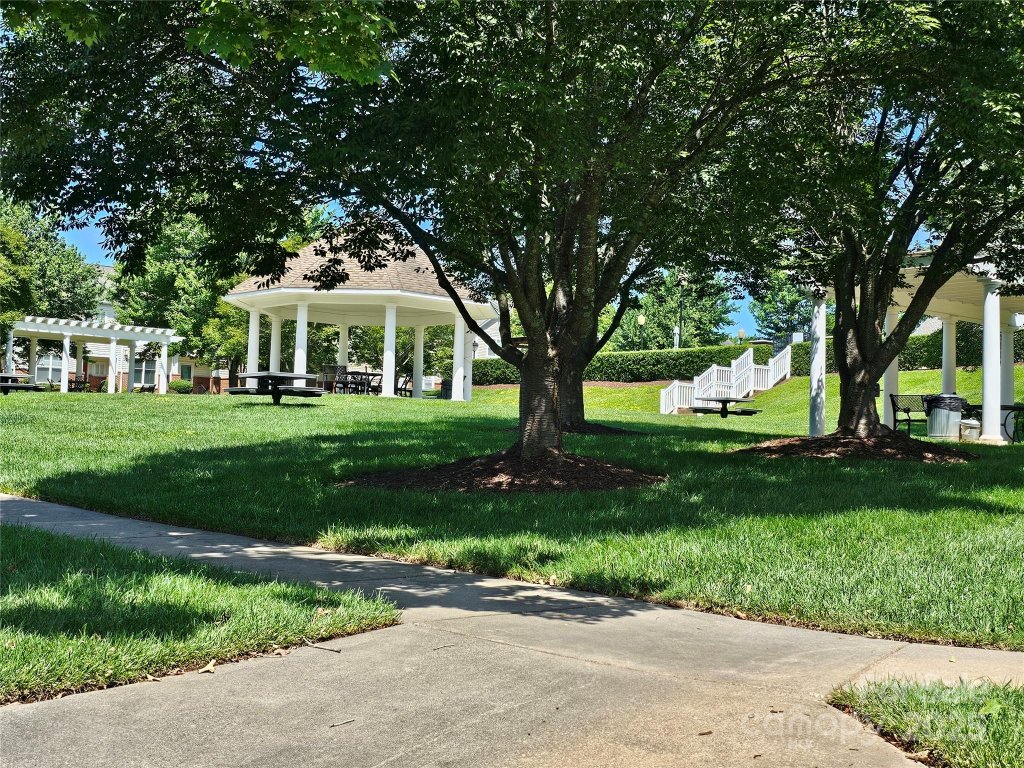 17119 Doe Valley Court