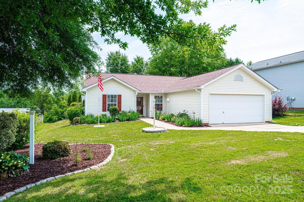 1957 8th Street Lane