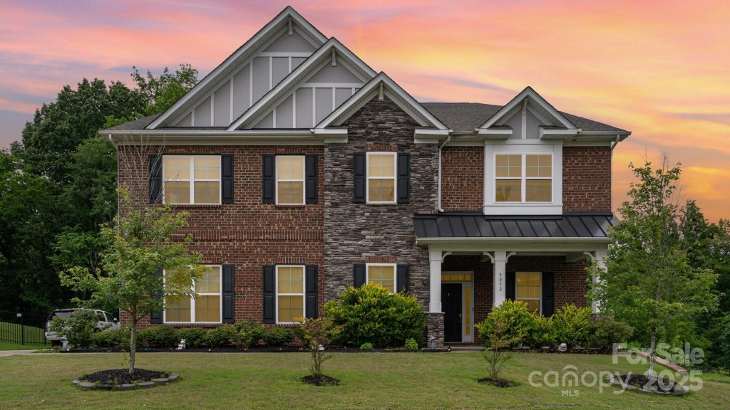 9032 Cornflower Drive