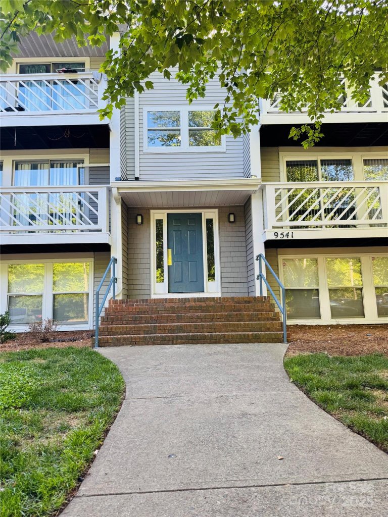 9541 Shannon Green Drive C