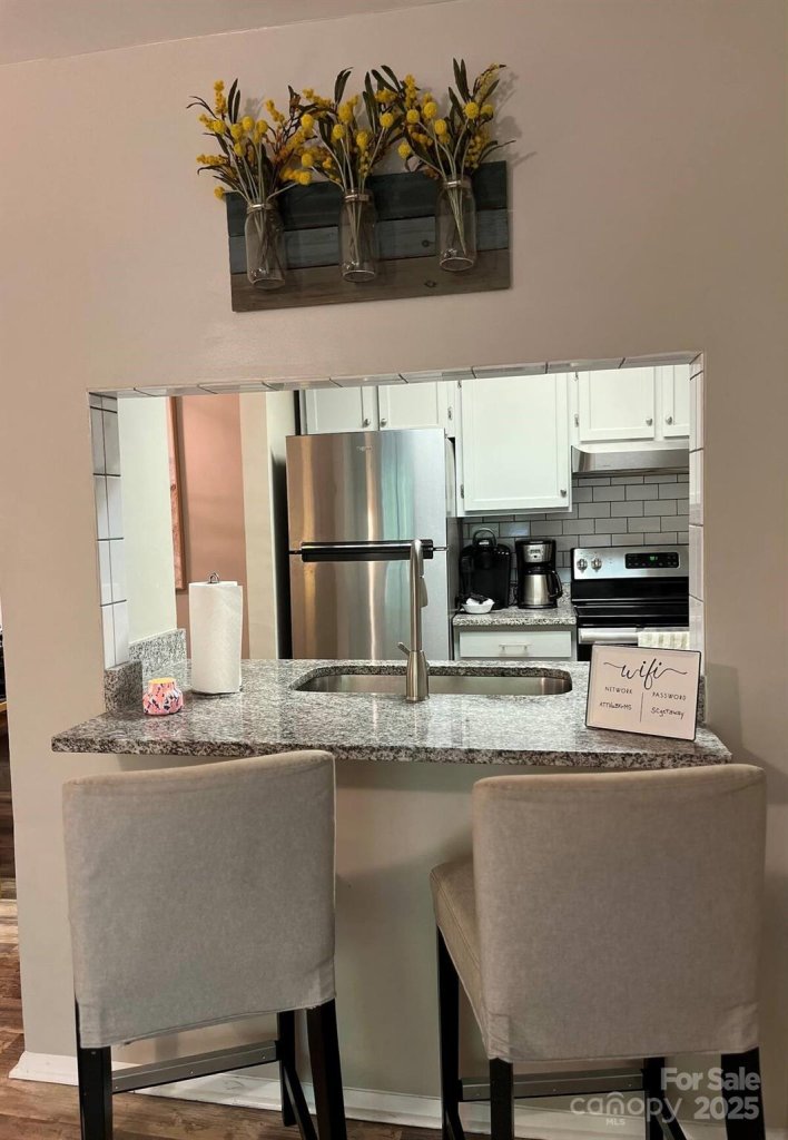 229 Windsor Point Road 6B