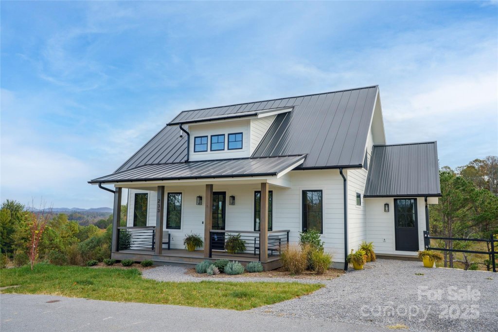 233 Westridge Farm Road