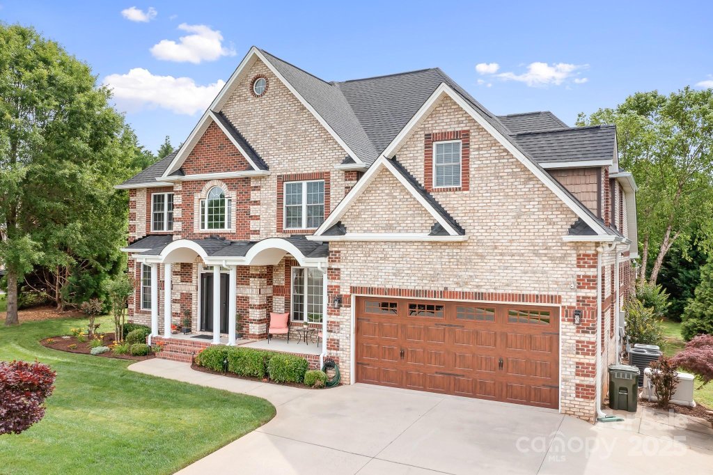 9112 Butterfly Court