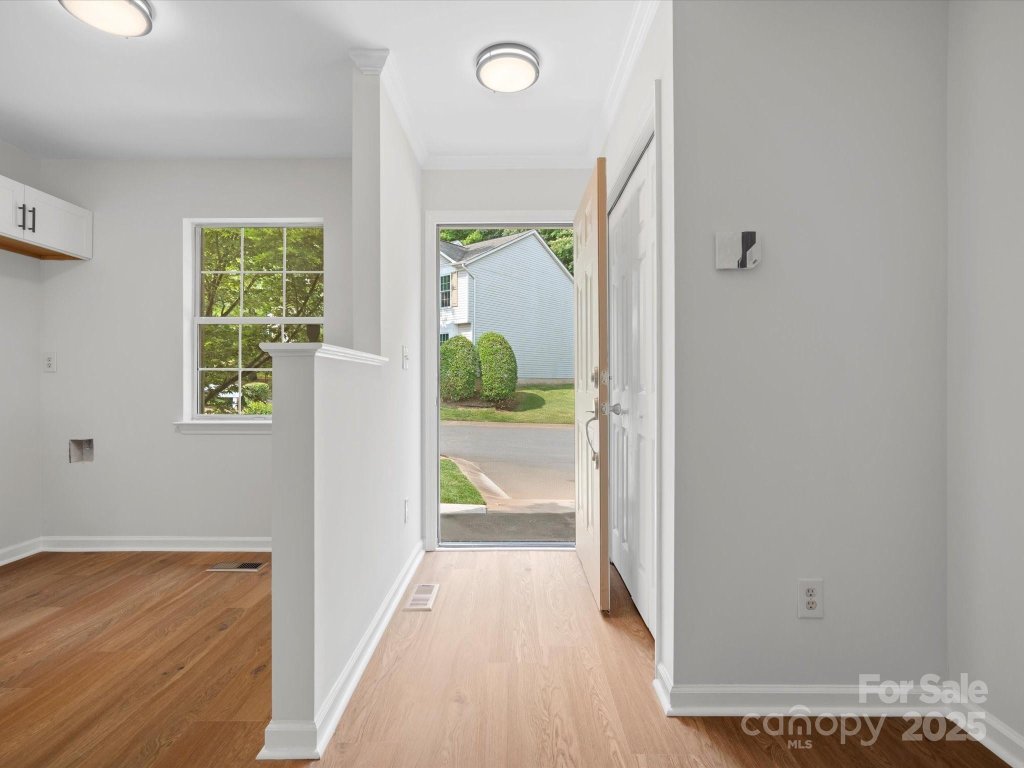 1231 Maple Shade Lane