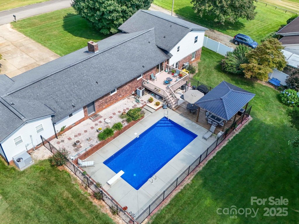 3509 Flint Drive