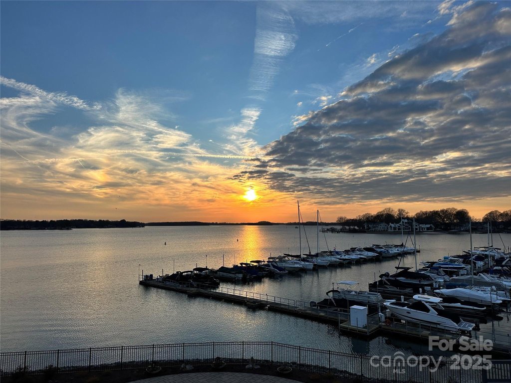 17931 Kings Point Drive E