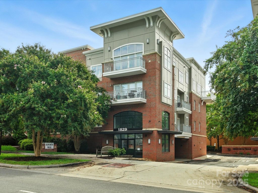 1829 Kenilworth Avenue