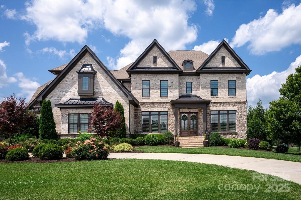 11008 Strike The Gold Lane