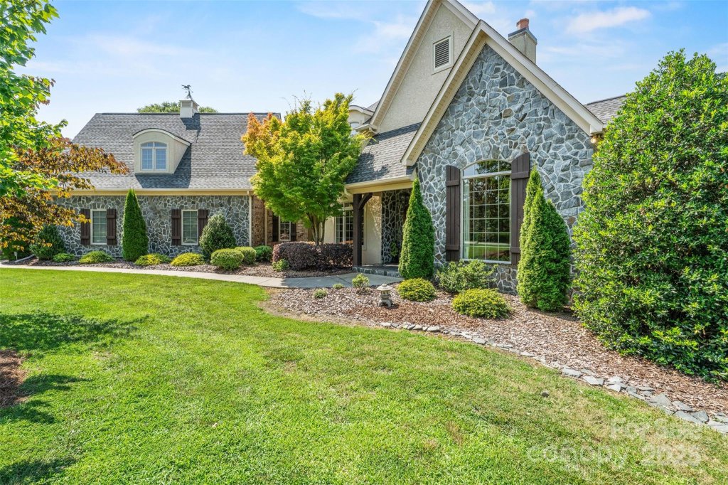 5112 Mill Race Lane