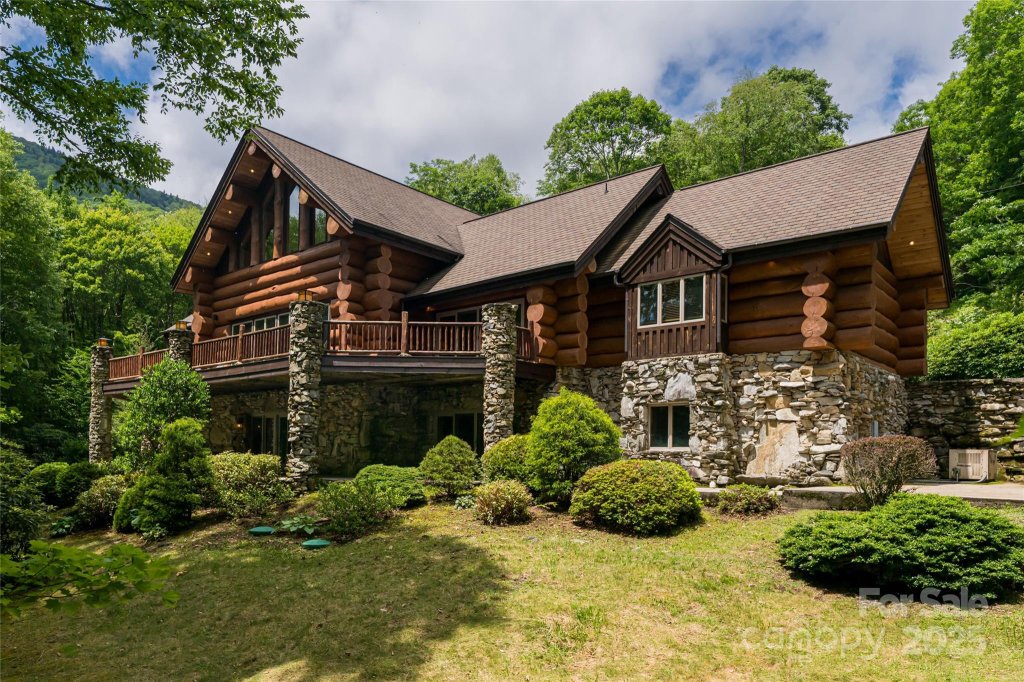 Villages Of Plott Creek, Waynesville community