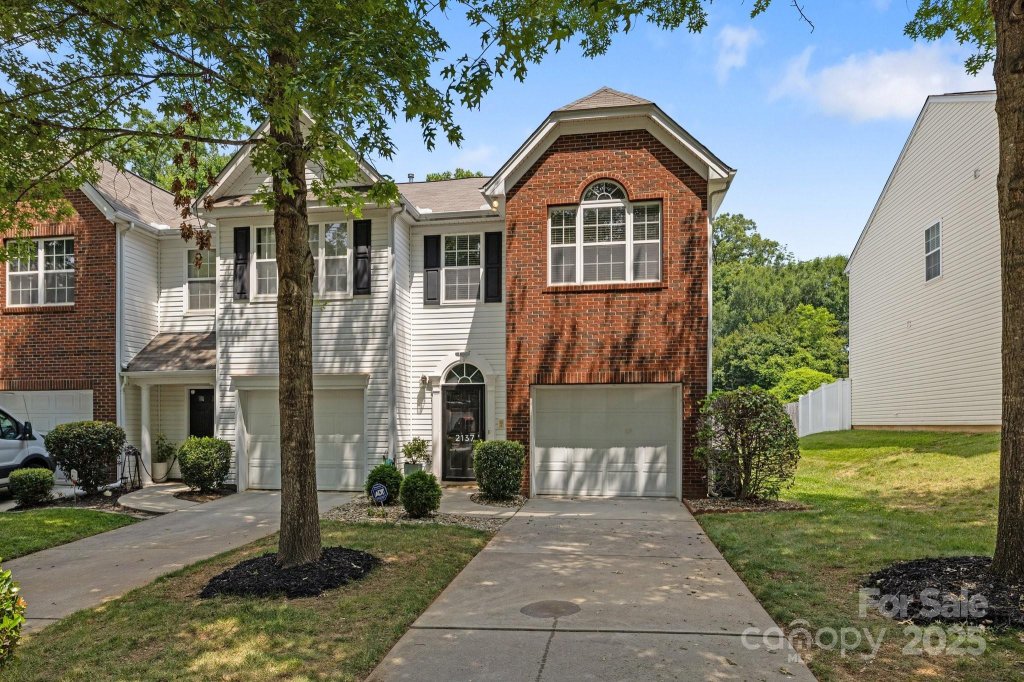 2137 Whispering Way